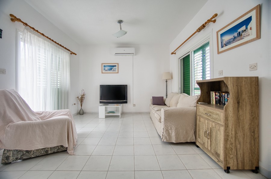 661937-detached-villa-for-sale-in-select-location_full