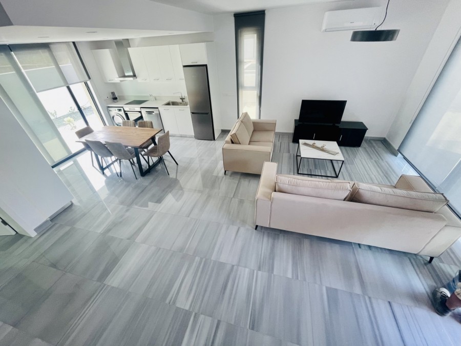 667361-detached-villa-rented-in-empa_full