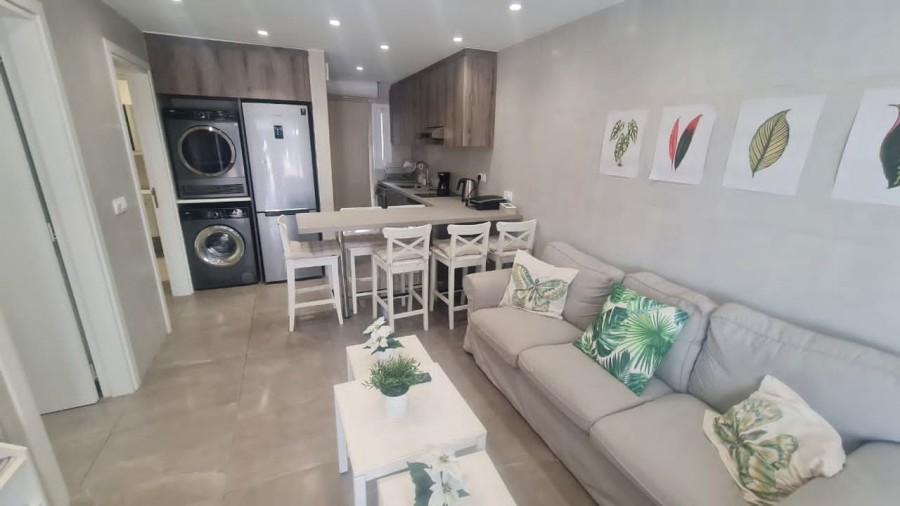 675027-detached-villa-for-sale-in-select-location_full