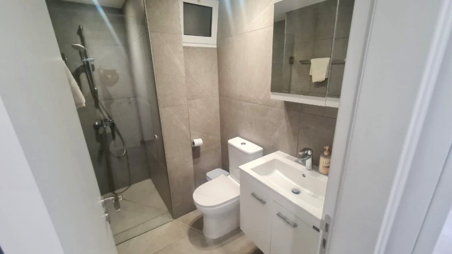 675065-detached-villa-for-sale-in-select-location_full