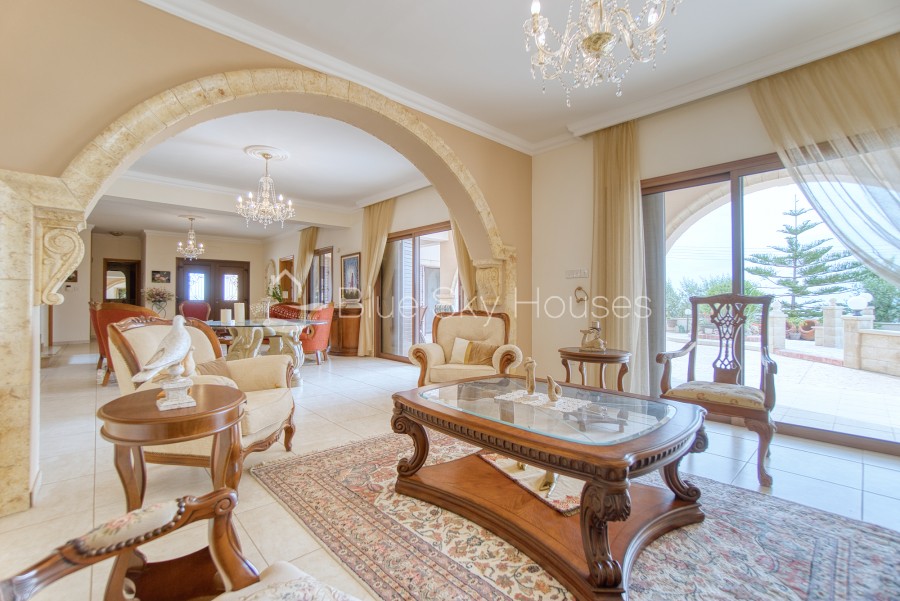 677414-detached-villa-for-sale-in-ayios-athanasios_full