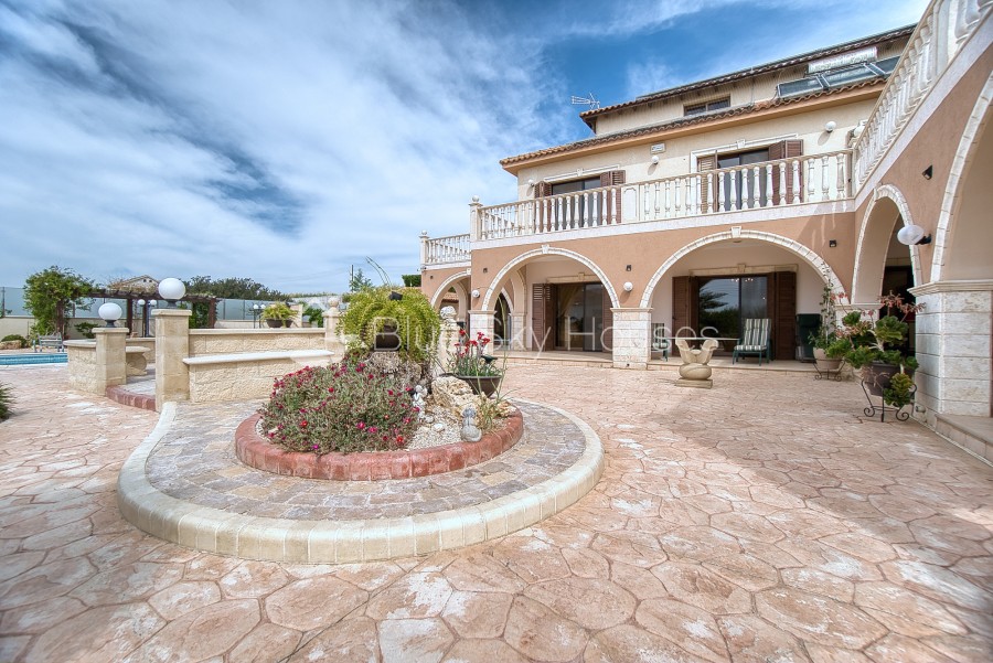 677430-detached-villa-for-sale-in-ayios-athanasios_full