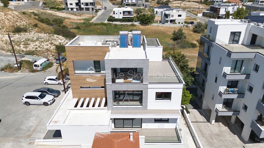 677686-apartment-for-sale-in-ayios-athanasios_full