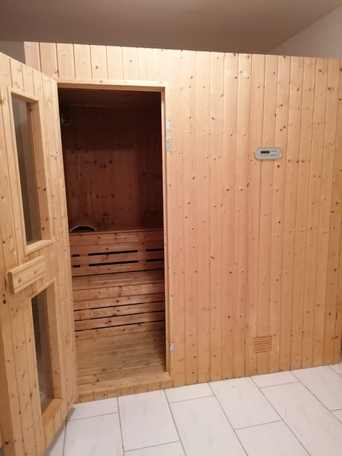 677964-detached-villa-for-sale-in-select-location_full