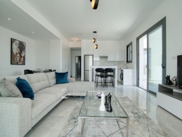 679780 penthouse for sale in parekklisia full