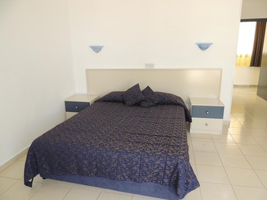 68065-hotel-for-sale-in-pegia-st-george_full