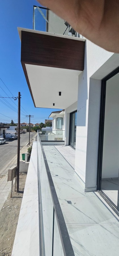 682356-apartment-for-sale-in-aradippou_full