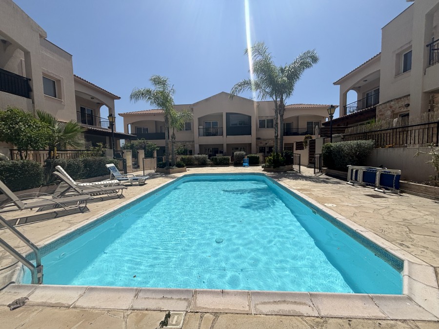 682429-town-house-for-sale-in-moni_full