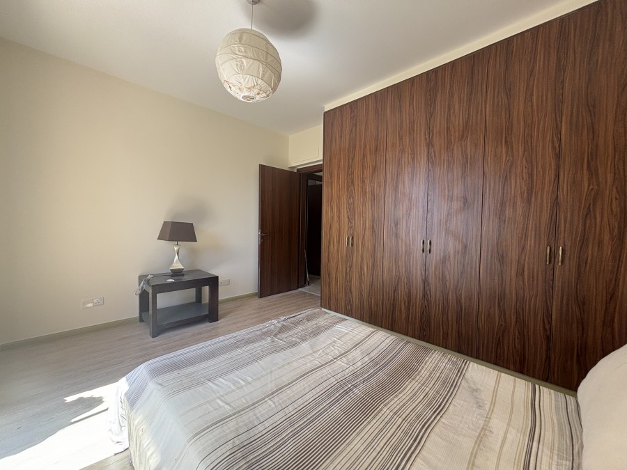 682436-town-house-for-sale-in-moni_full