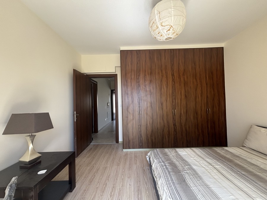 682437-town-house-for-sale-in-moni_full