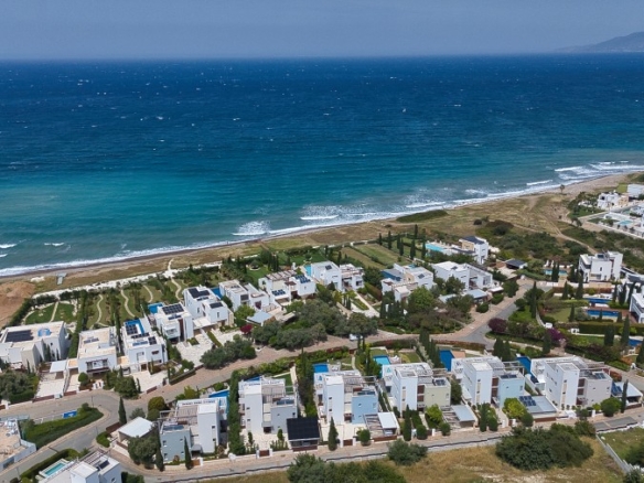 683653 detached villa for sale in latchi full