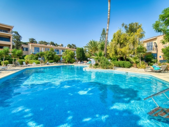 683868 detached villa for sale in kato paphos universal full