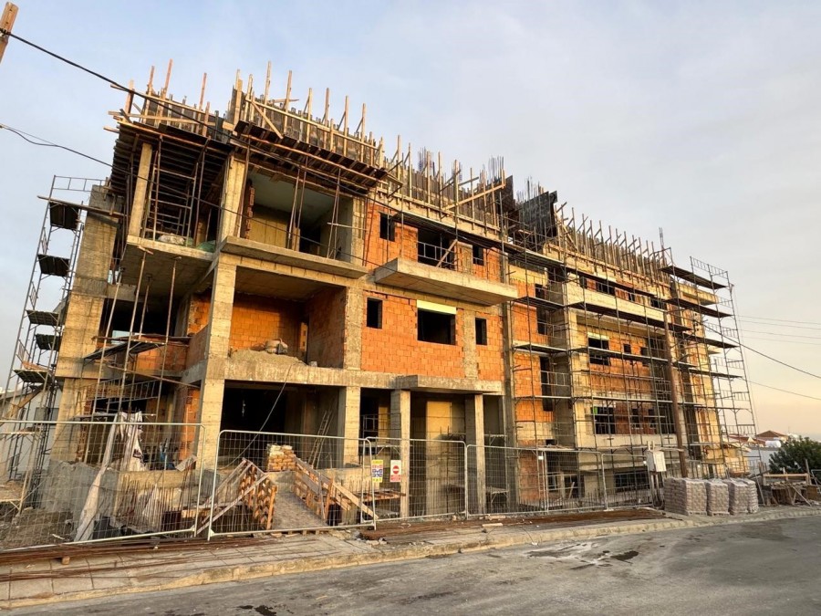 688453-penthouse-for-sale-in-panthea_full