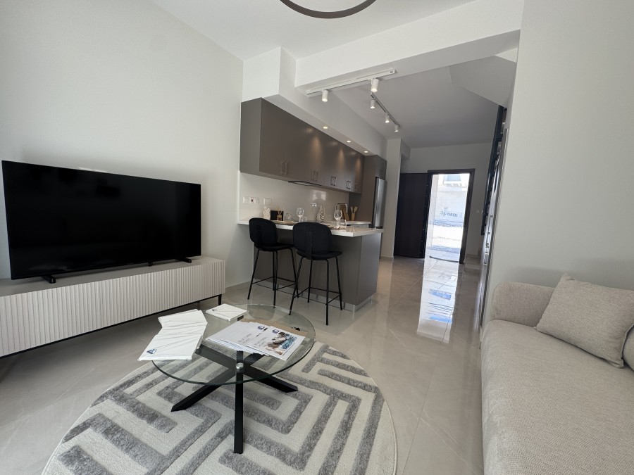 695115-town-house-for-sale-in-parekklisia_full