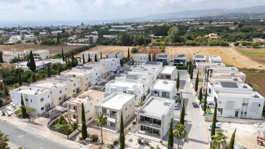 697004-detached-villa-for-sale-in-chloraka_full