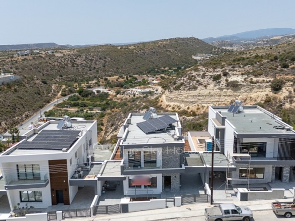 699974 detached villa for sale in laiki lefkothea full