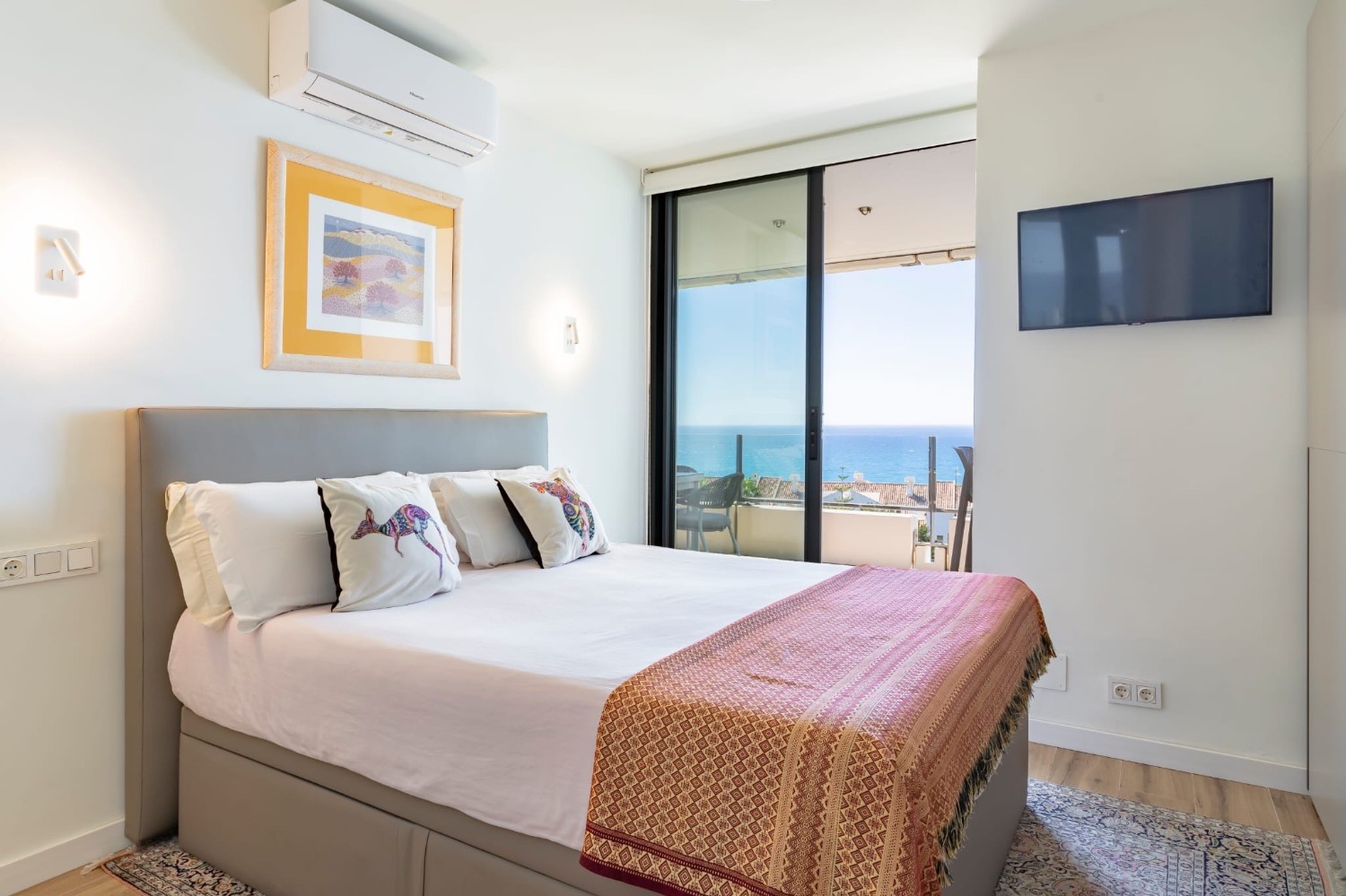 6ad2c5e6-1f5d-4a4f-b3b5-144495621866