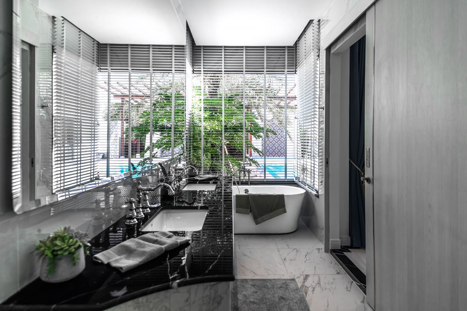 6e2ddcd0-abba-479a-9dbf-649e6b599269