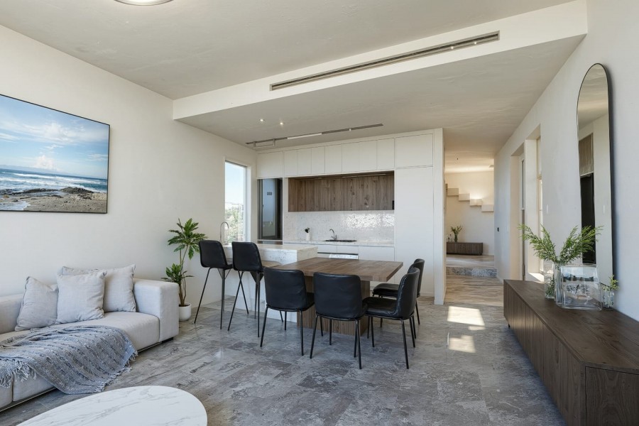 702225-detached-villa-for-sale-in-select-location_full