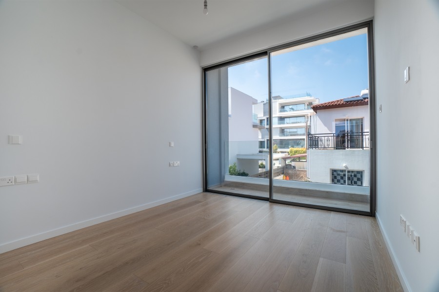 702325-apartment-for-sale-in-kato-paphos-universal_full