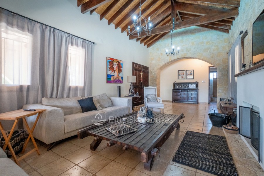 702606-detached-villa-for-sale-in-laneia_full