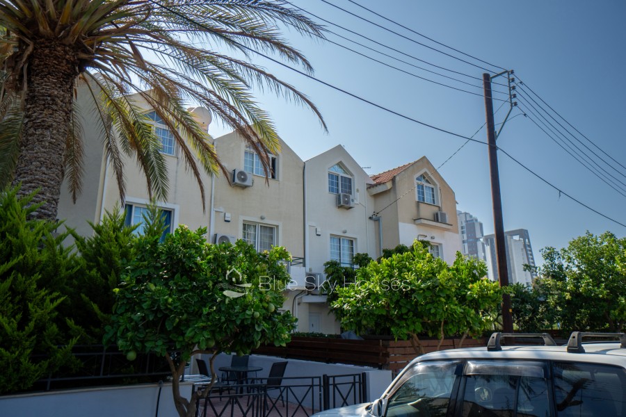 703088-town-house-for-sale-in-potamos-germasogeias_full