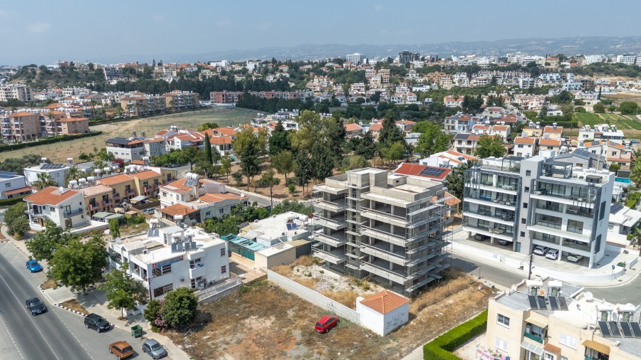 703232-apartment-for-sale-in-kato-paphos-universal_full