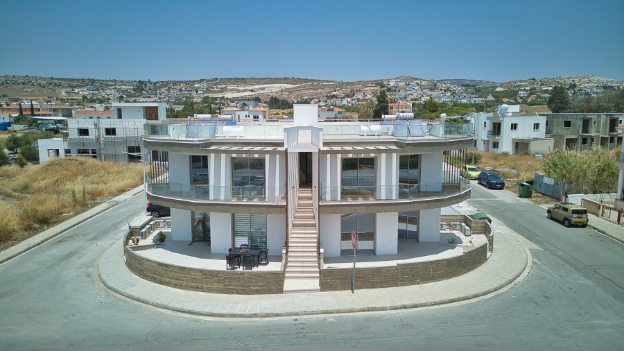 703602-apartment-for-sale-in-geroskipou_full