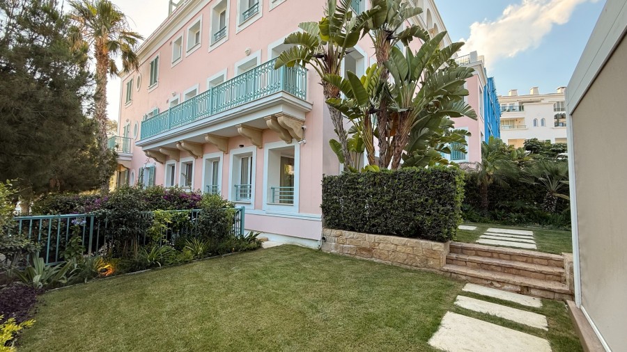 704526-apartment-for-sale-in-limassol-marina_full