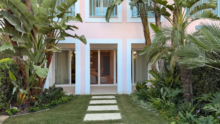 704527-apartment-for-sale-in-limassol-marina_full