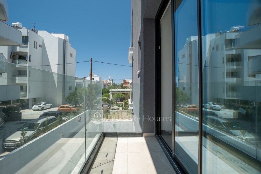 705105-apartment-for-sale-in-potamos-germasogeias_full