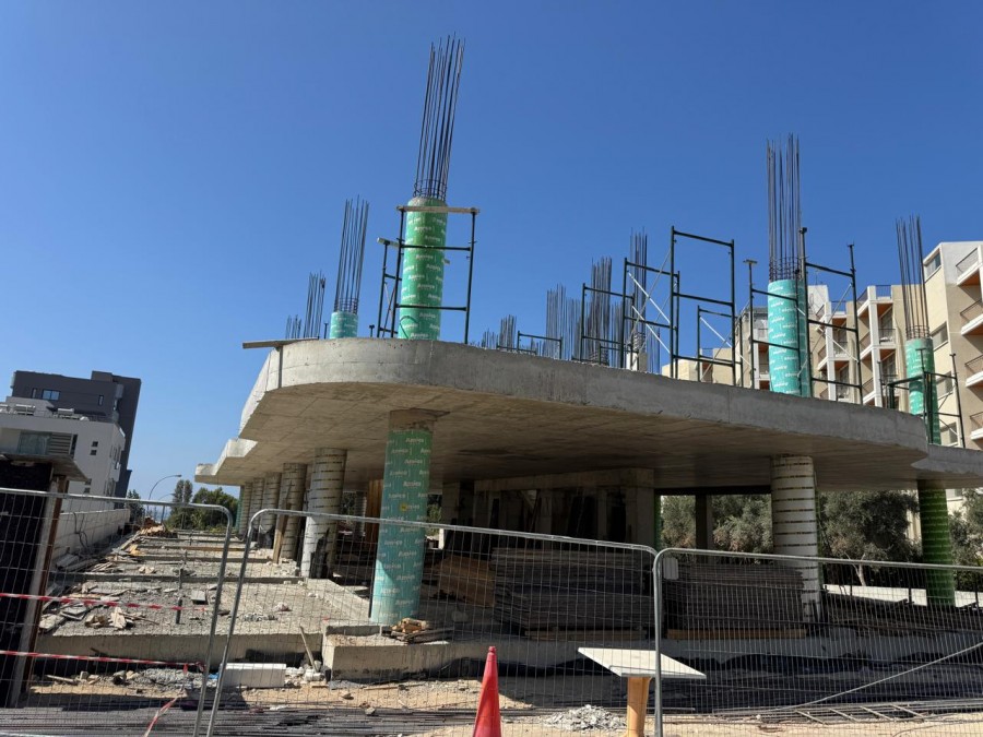 705932-penthouse-for-sale-in-potamos-germasogeias_full