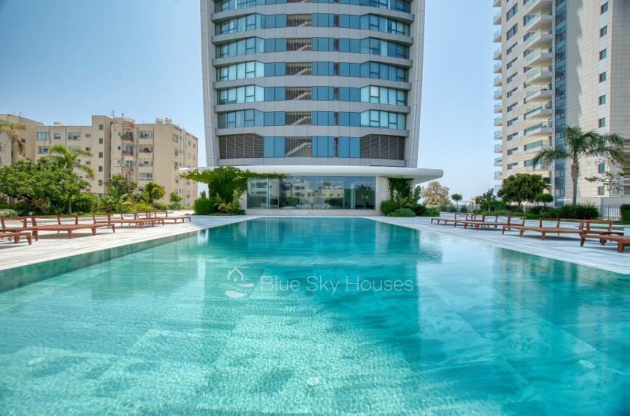 706091-high-rise-apartment-for-sale-in-neapolis_full