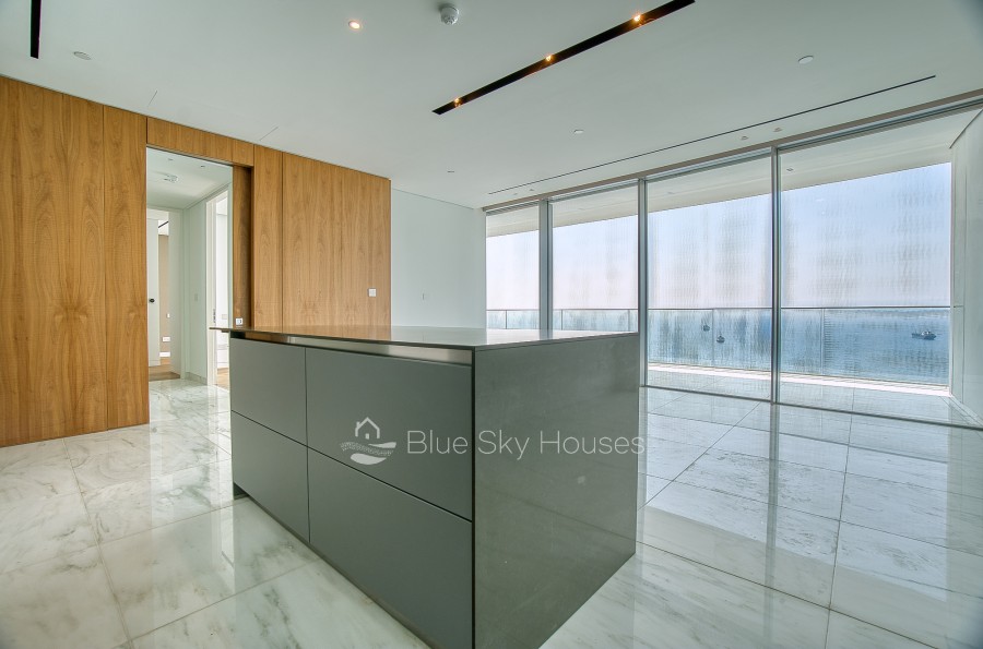 706362-high-rise-apartment-for-sale-in-neapolis_full