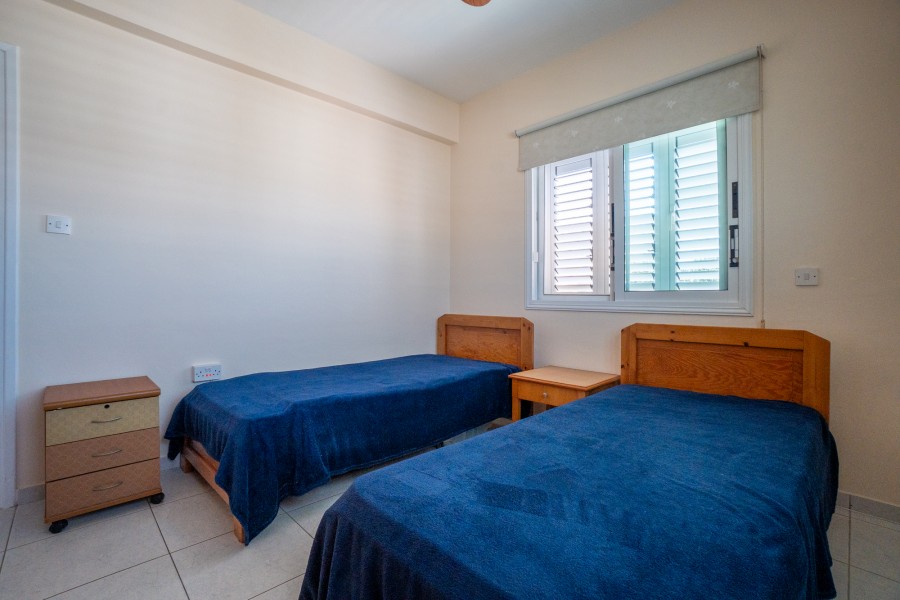 706629-semi-detached-villa-for-sale-in-kato-paphos-universal_full