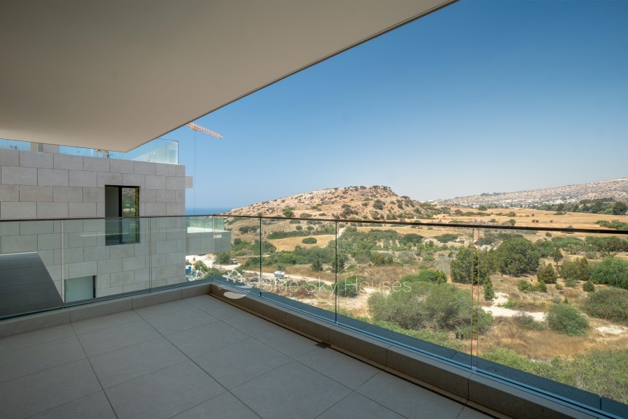 710602-apartment-for-sale-in-agios-tychonas_full