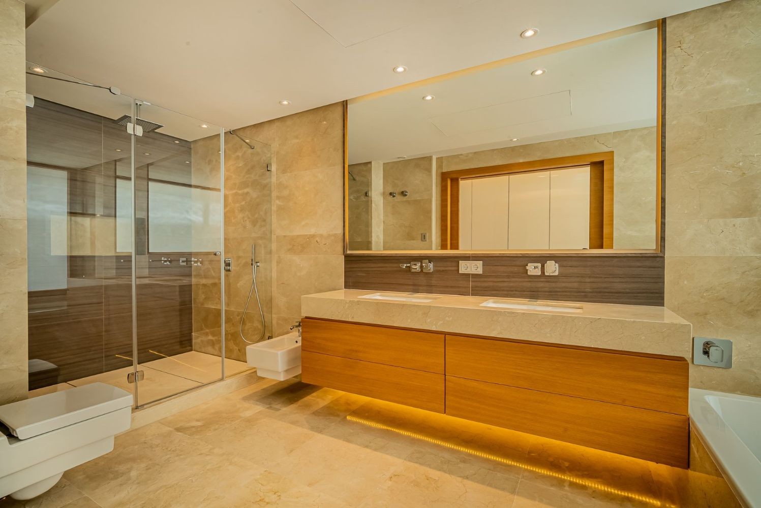 71117c16-63f8-4321-994e-01e09a84fce1