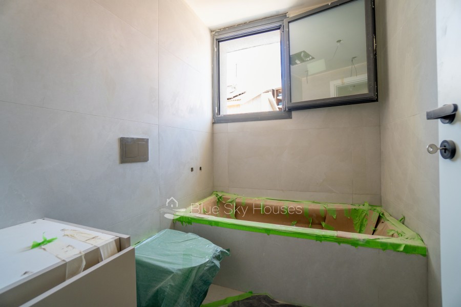 711332-apartment-for-sale-in-panthea_full