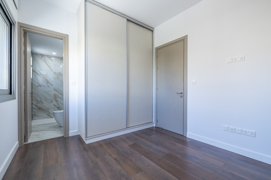 711553-apartment-for-sale-in-katholiki_full