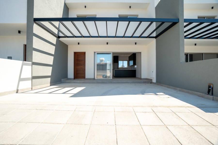 712881-town-house-for-sale-in-geroskipou_full