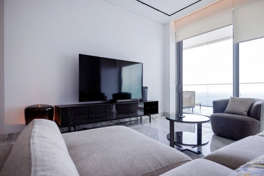 715787-high-rise-apartment-for-sale-in-neapolis_full