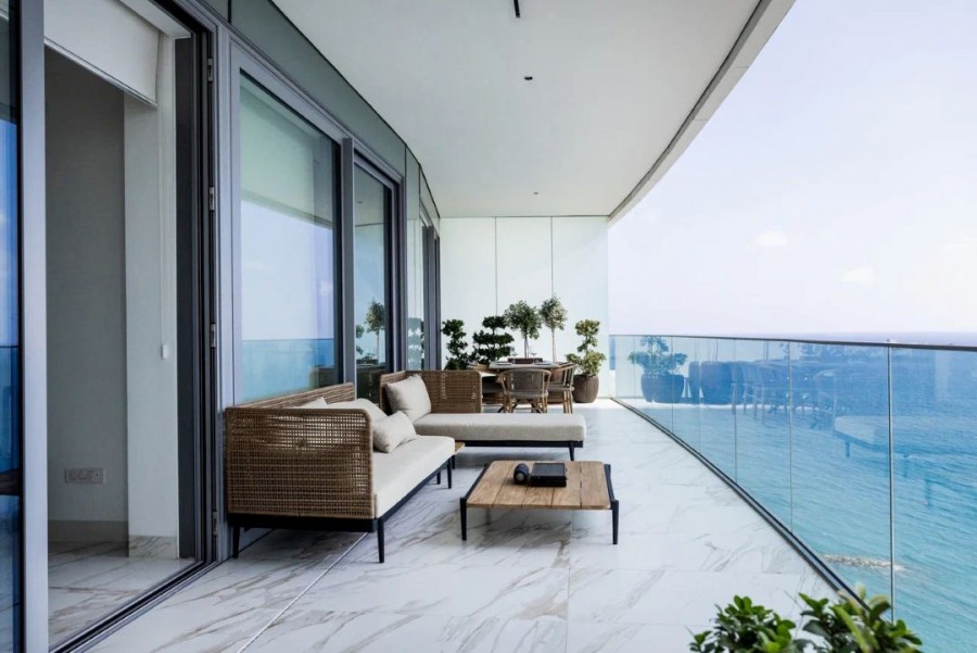 715792-high-rise-apartment-for-sale-in-neapolis_full