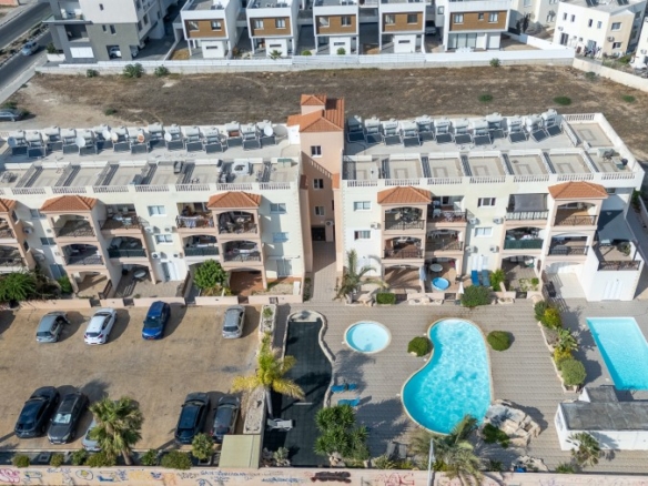 719528 apartment for sale in kato paphos universal full