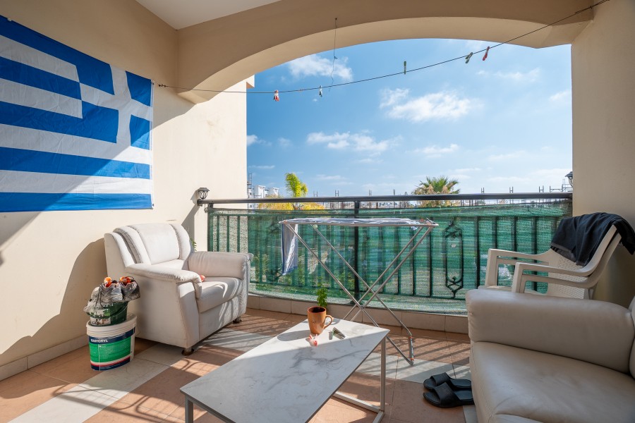 719537-apartment-for-sale-in-kato-paphos-universal_full