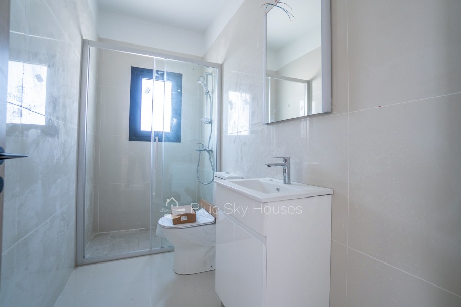 719653-apartment-for-sale-in-columbia_full