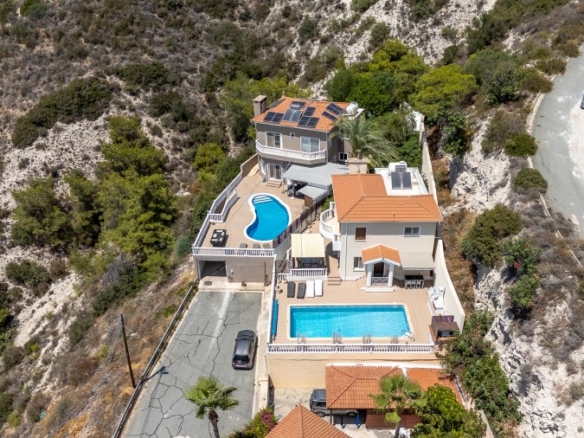 722131 detached villa for sale in pegia full