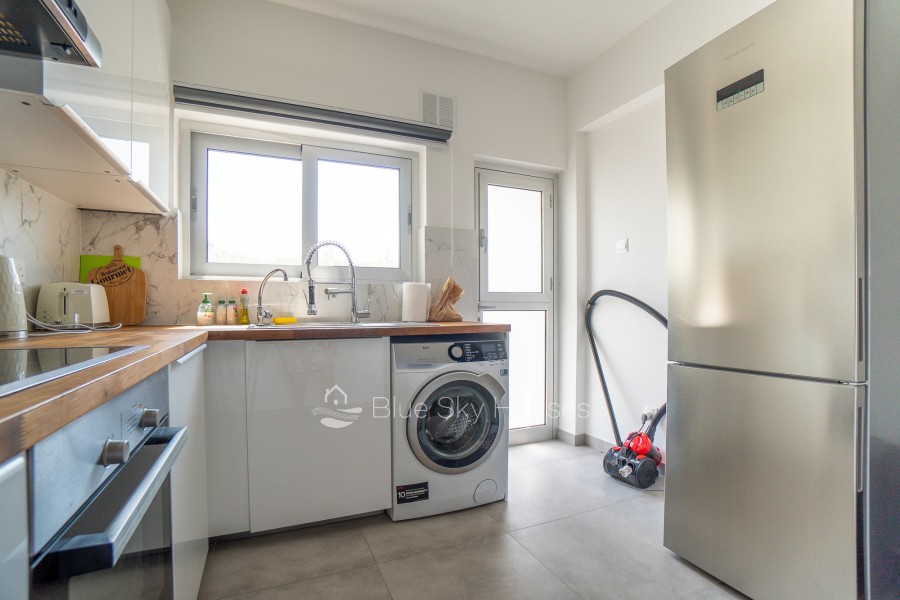 722427-apartment-for-sale-in-petrou-pavlou_full