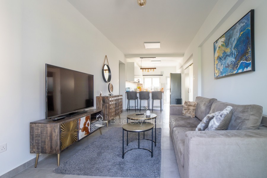 722429-apartment-for-sale-in-petrou-pavlou_full