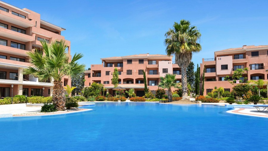 724091-villas-houses-in-kato-paphos_full