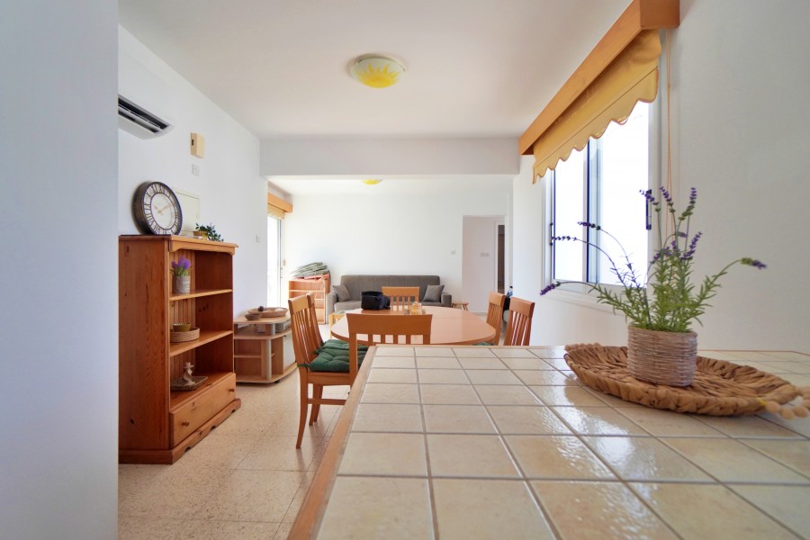 724747-apartment-for-sale-in-meneou_full